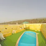 Tatil Evi Noya Con Piscina Privada *