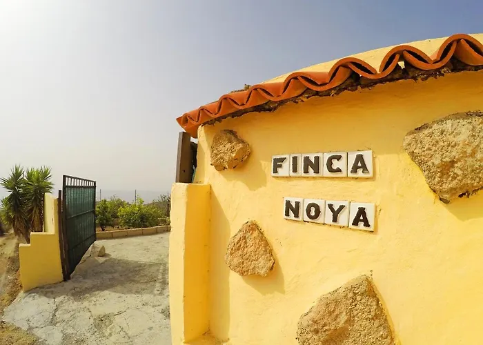 Holiday home Noya Con Piscina Privada *