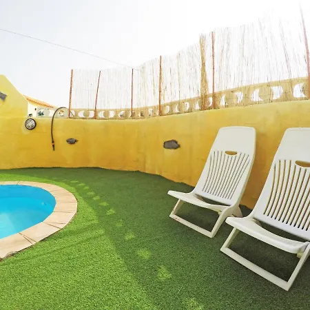 Noya Con Piscina Privada Дом отдыха